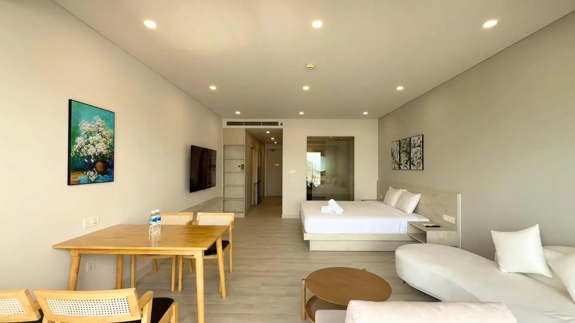Apartamento Goldcoast Nha Trang 0*,